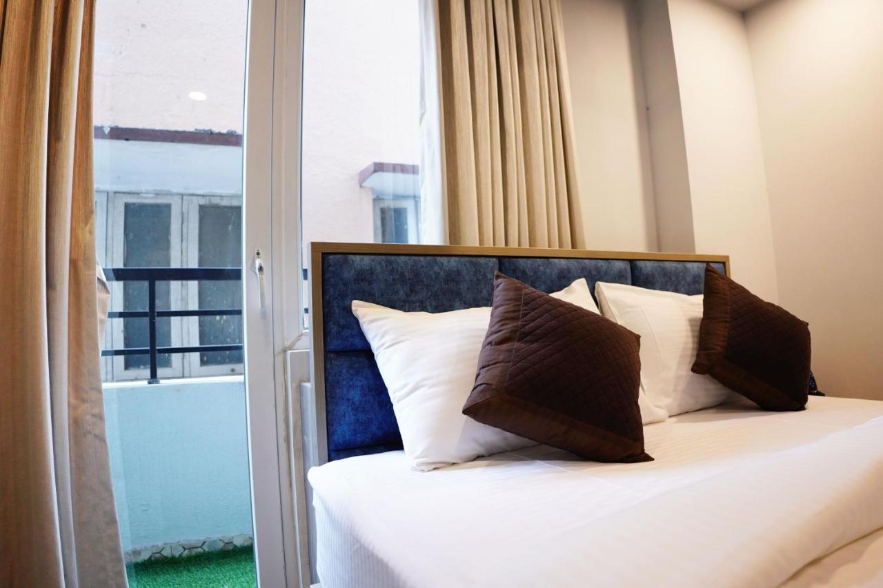 Dream Hotel - Richmond Bangalore Extérieur photo